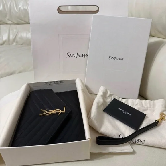 Saint Laurent Black Quilted Clutch with Gold Logo - Picture 2 of 3